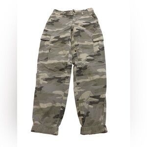 American Eagle 00 Regular Gray Camo Super Stretch Cargo Jogger Pants